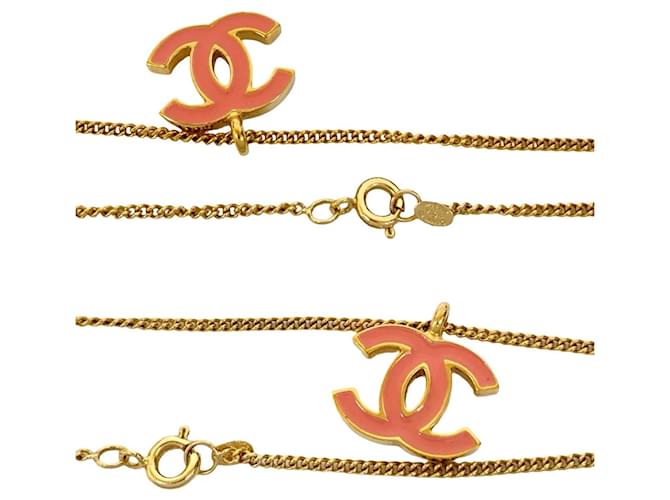 Timeless Collar Chanel Coco Mark Dorado - vista 4