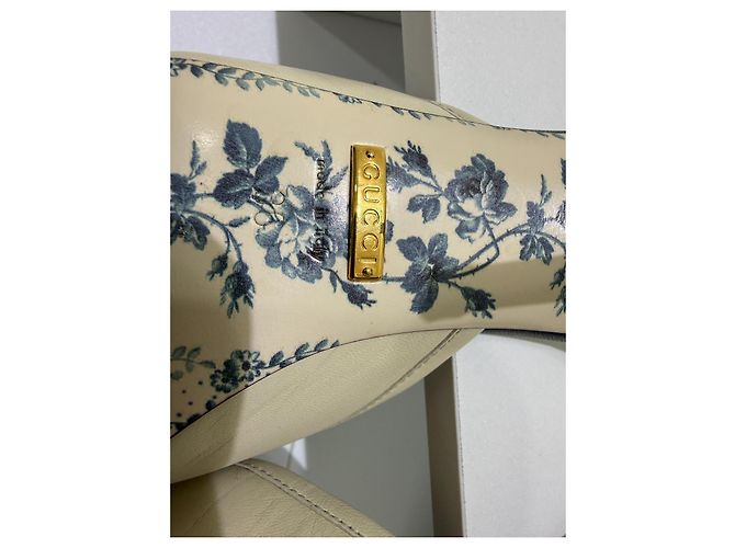 Gucci Mules Décolleté con Fiocco Nero e Crema Bianco Rosso Verde - vista 12