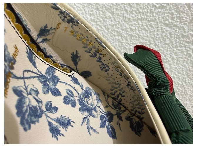 Gucci Mules Décolleté con Fiocco Nero e Crema Bianco Rosso Verde - vista 8