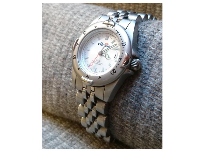 Autre Marque Ellesse Damen Quarzarmbanduhr ref. 03-0014-004 Silber Silber Hardware - Ansicht 13