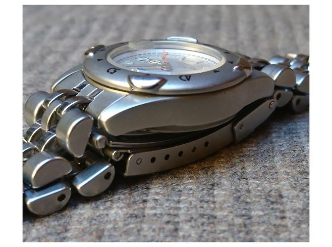 Autre Marque Ellesse Damen Quarzarmbanduhr ref. 03-0014-004 Silber Silber Hardware - Ansicht 7