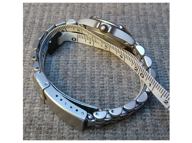 Autre Marque Ellesse Damen Quarzarmbanduhr ref. 03-0014-004 Silber Silber Hardware - Ansicht 9