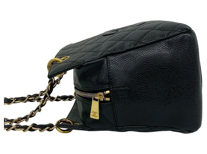 CHANEL Borsa a Spalla Matelassé Coco Mark in Pelle Caviar Nero - vista 5