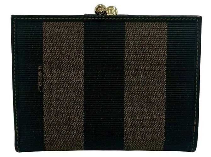 FENDI Vintage Pecan Leather Bi-fold Wallet Brown Khaki - view 2