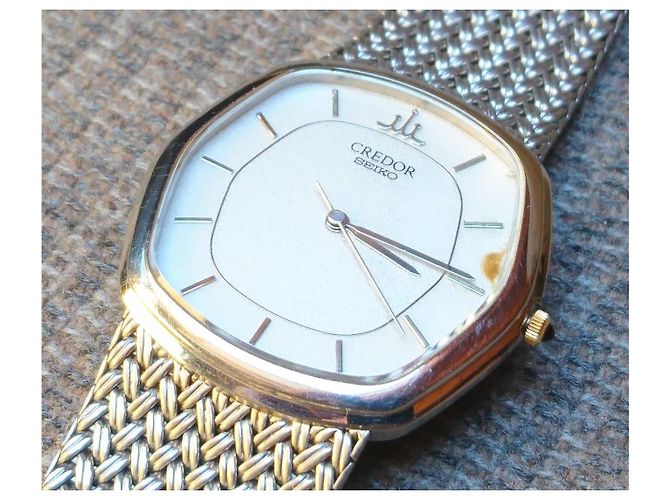 Seiko Credor 8J81-5030 Montre Quartz - vue 3