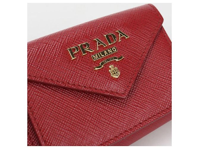 Portafoglio tripartito Prada in pelle di vitello rossa Rosso - vista 7