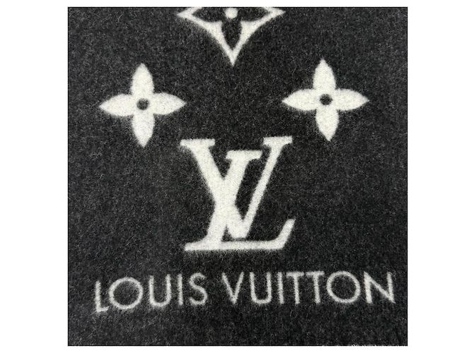 Stola in cashmere nero Louis Vuitton - vista 5