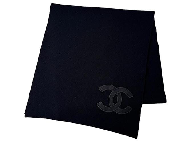 Étole Chanel en laine noire Coco Mark - vue 3