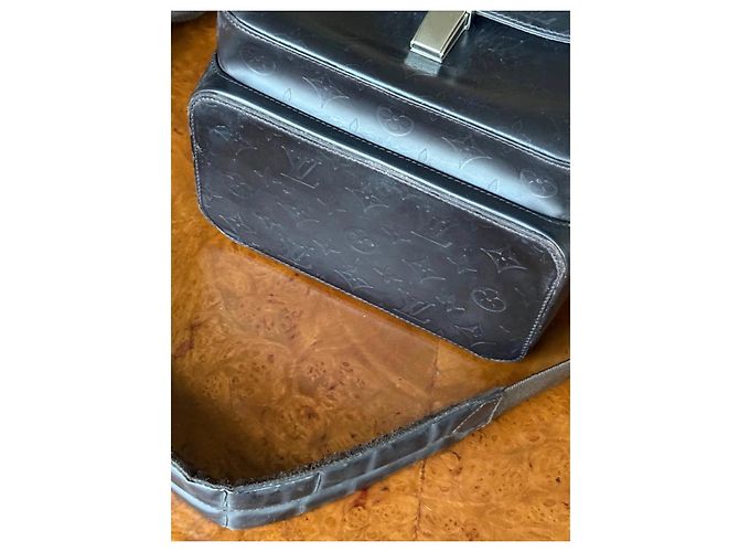 Borsa a tracolla Charly in Monogram Glacé Louis Vuitton Marrone - vista 4