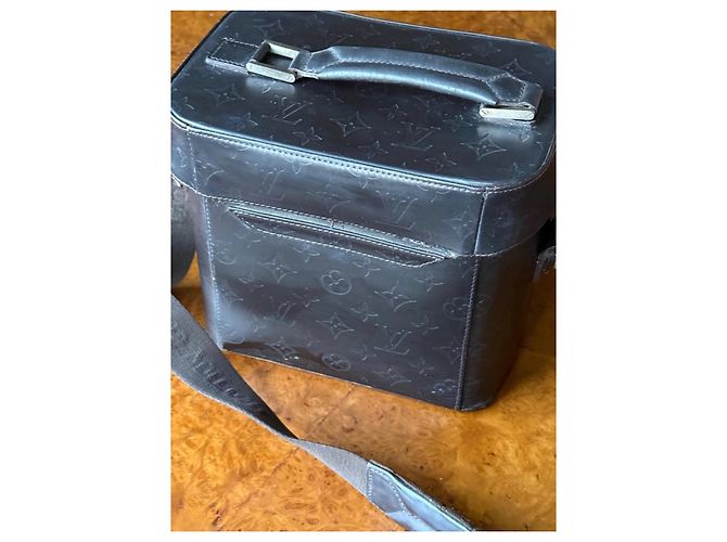 Borsa a tracolla Charly in Monogram Glacé Louis Vuitton Marrone - vista 7
