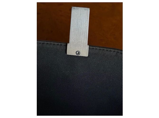 Borsa a tracolla Charly in Monogram Glacé Louis Vuitton Marrone - vista 9