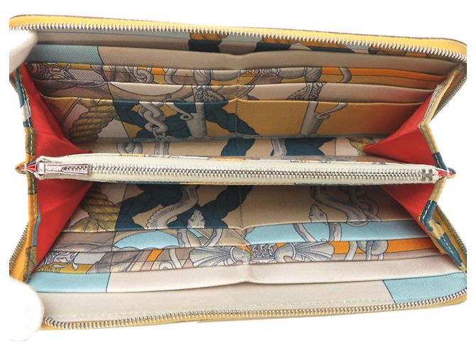 Hermès Hermes Azap Long Wallet in Jaune Ambre - Ansicht 5