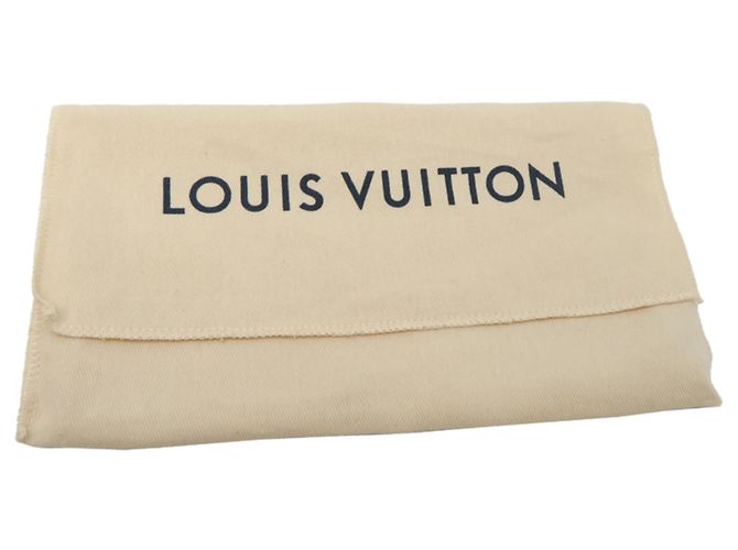 Cartera larga Clemence para mujer Louis Vuitton Crudo Caqui - vista 9