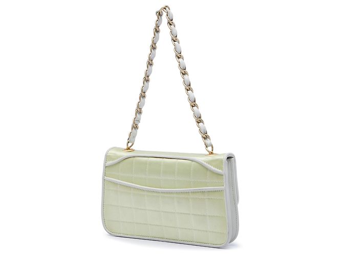 Chanel Green Chocolate Bar Satin Reissue 2.55 Single Flap Verde Verde chiaro - vista 2