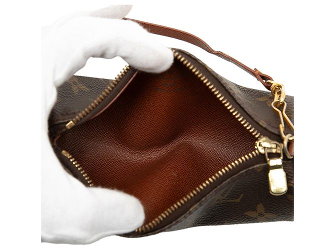 Louis Vuitton Marrom Monogram Papillon Pochette - vista 4