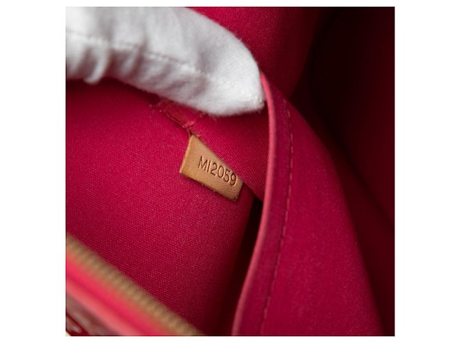Louis Vuitton Alma GM Vernis Monogram Rosso - vista 6
