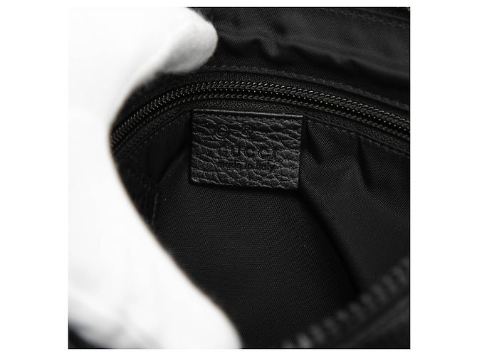 Borsa a tracolla Gucci in nylon GG nero - vista 5
