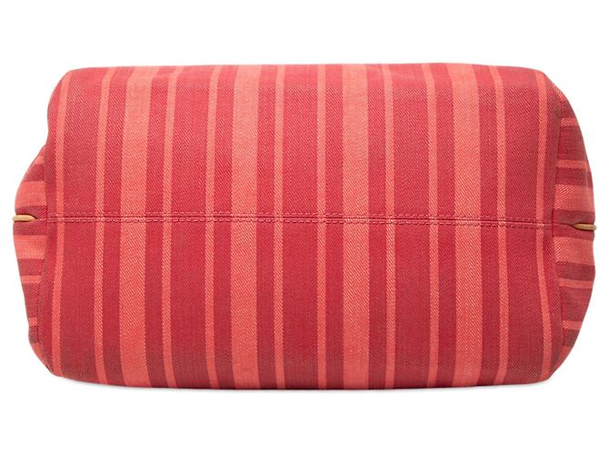 Louis Vuitton Cabas PM en toile rouge Plein Soleil - vue 3