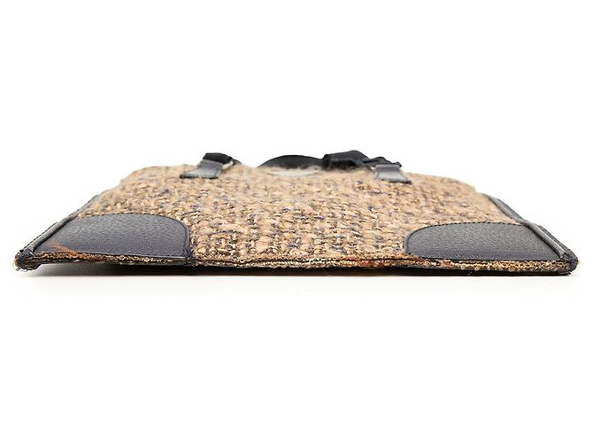 Borsa a mano piatta in tweed con bordi in vitello marrone Prada Marrone chiaro - vista 3