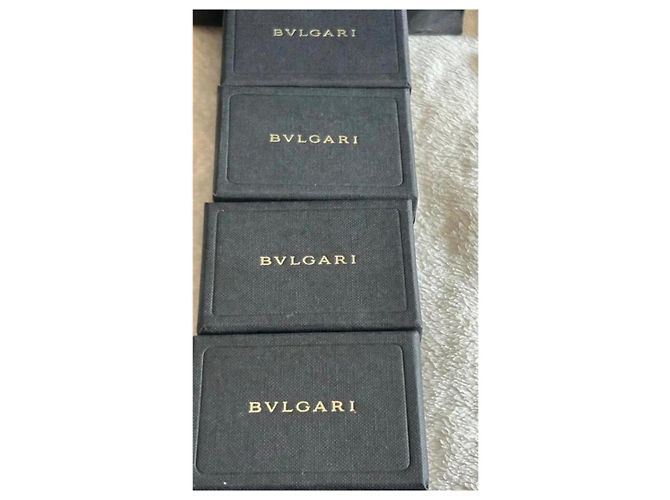 Bulgari Bvlgari Bracciale Charm Oro Bianco 18K Argento - vista 8