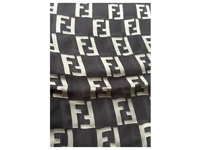 Sciarpa in seta Fendi FF Monogram Bianco - vista 4