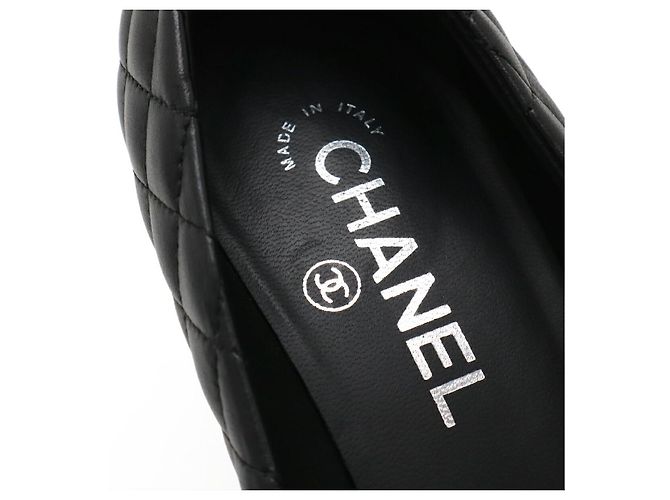 Timeless Chanel Matelasse Coco Mark Leder Pumps Schwarz - Ansicht 8