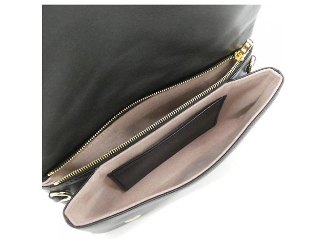 Borsa a tracolla Coussin Louis Vuitton Nero - vista 7