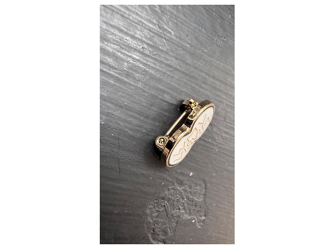 Spilla Pin Badge visvim in Ottone Bianco D'oro - vista 4