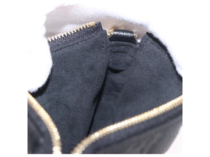 LOUIS VUITTON Empreinte Panda Mini Pochette Accessoires M13824 LV Auth 189260SM Negro Monograma - vista 21