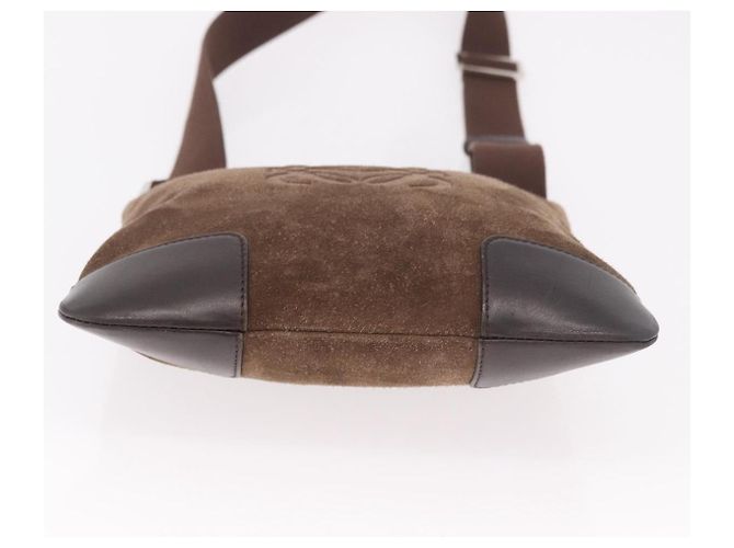 Borsa a tracolla LOEWE Anagram scamosciata marrone argento 188410A - vista 5