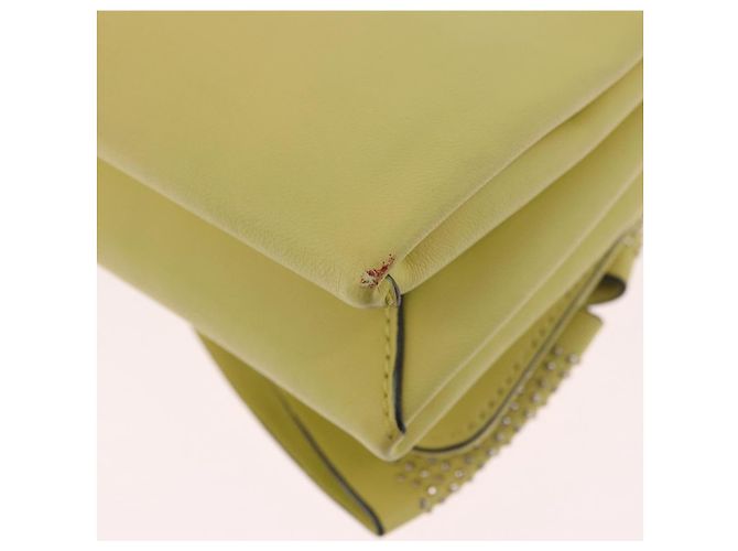 Borsa a Spalla con Catena VALENTINO in Pelle Giallo Oro Auth bs35654V D'oro - vista 16