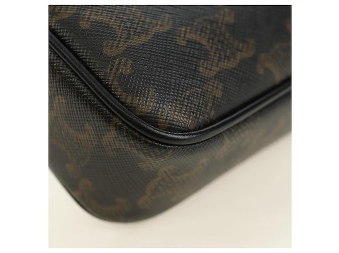 Céline CELINE Triomphe Medium Messenger Bag Shoulder Bag PVC Black Gold Auth mr2571SAM Nero D'oro - vista 17
