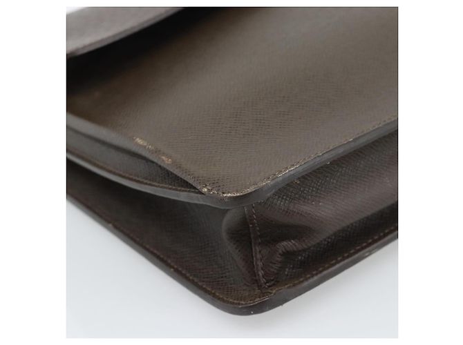 LOUIS VUITTON Taiga Robusto 1 Business Bag Grizzly M31058 LV Auth ka4954 - vista 15