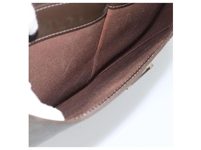 LOUIS VUITTON Taiga Robusto 1 Business Bag Grizzly M31058 LV Auth ka4954 - vista 27