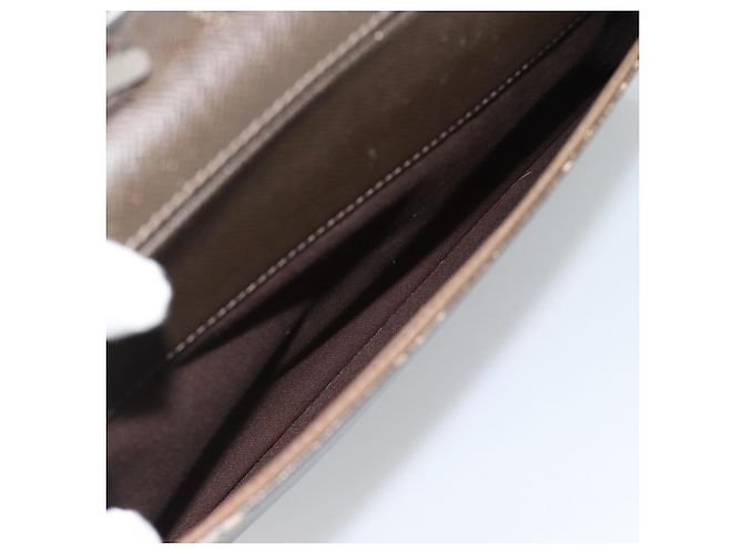 LOUIS VUITTON Taiga Robusto 1 Business Bag Grizzly M31058 LV Auth ka4954 - vista 28