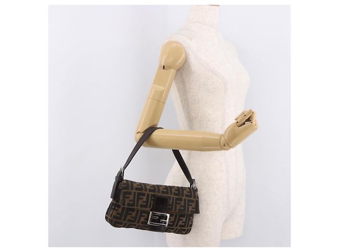 FENDI Zucca Canvas Mamma Baguette Borsa a Spalla Nero Marrone Argento Auth 189252SAM - vista 26