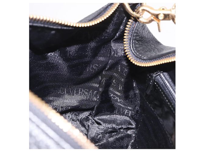 Borsa a mano con catena VERSACE in pelle nera e oro Auth bs35661A Nero D'oro - vista 18