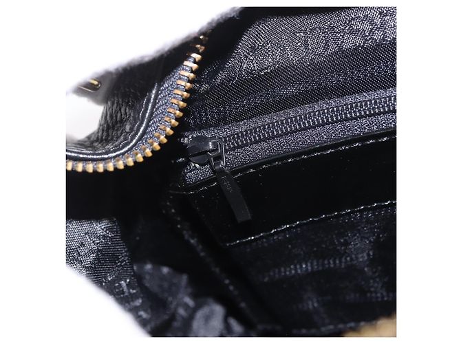 Borsa a mano con catena VERSACE in pelle nera e oro Auth bs35661A Nero D'oro - vista 19
