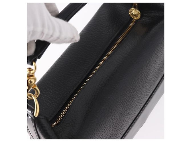 Borsa a mano con catena VERSACE in pelle nera e oro Auth bs35661A Nero D'oro - vista 6