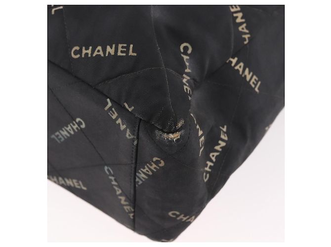 CHANEL Matelasse Chain Tote Bag Lona Recubierta Negro Oro CC Auth bs35682 Dorado - vista 14