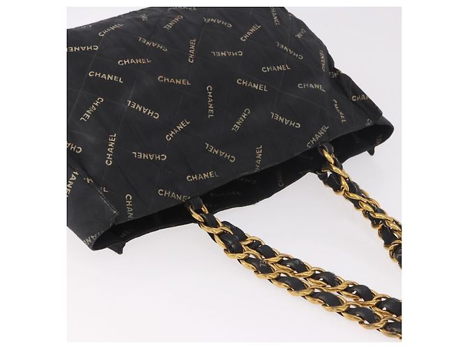 CHANEL Matelasse Chain Tote Bag Lona Recubierta Negro Oro CC Auth bs35682 Dorado - vista 6