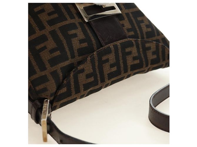 FENDI Zucca Canvas Mamma Baguette Borsa a Spalla Nero Marrone Auth 186463V - vista 6
