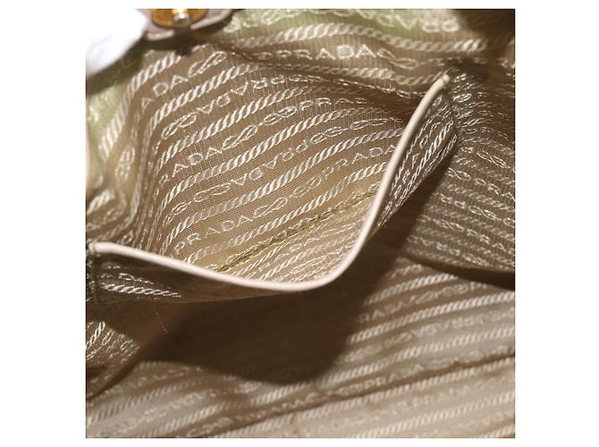 Borsa PRADA in pelle 2way Beige Oro Auth 186432A D'oro - vista 26