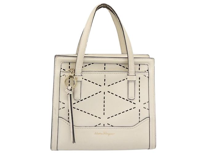 Borsa a mano Salvatore Ferragamo in pelle bianca e oro Auth hk3799 Bianco D'oro - vista 13
