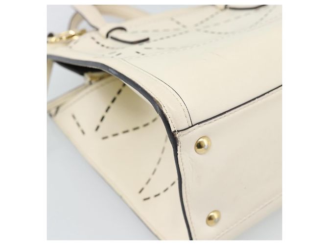Borsa a mano Salvatore Ferragamo in pelle bianca e oro Auth hk3799 Bianco D'oro - vista 14