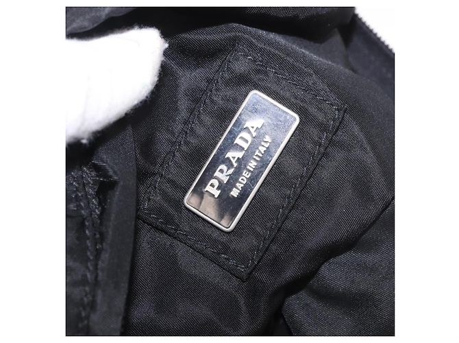 Marsupio PRADA Nylon Nero Argento Auth 187430A - vista 18