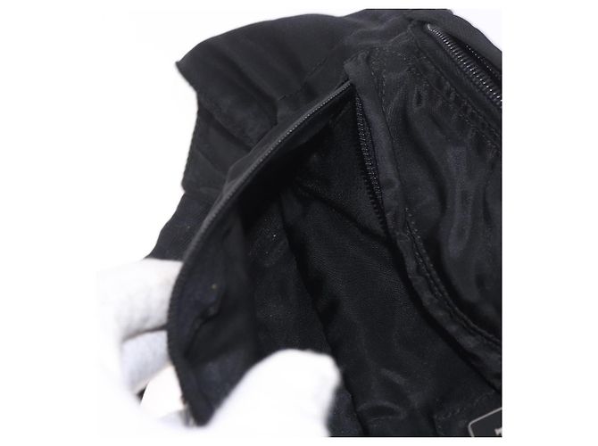 Marsupio PRADA Nylon Nero Argento Auth 187430A - vista 21