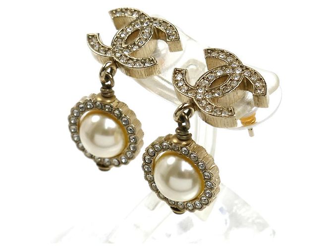 Orecchini Chanel Metal Coco Mark Rhinestone Faux Pearl - vista 2