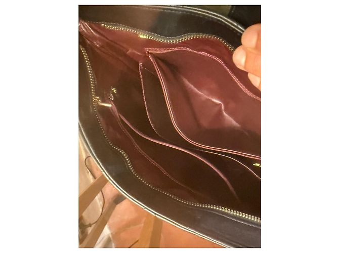 Chanel Borsa a Secchiello in Pelle Nera Trapuntata Nero - vista 4