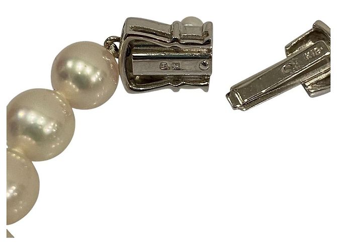 Set Collana e Orecchini in Perle Akoya Mikimoto in Oro Bianco Au750 - vista 8